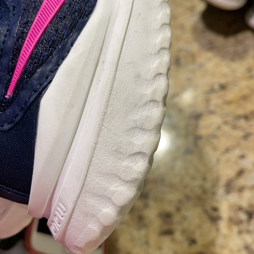 Nike Rival - Picture 10 of 12